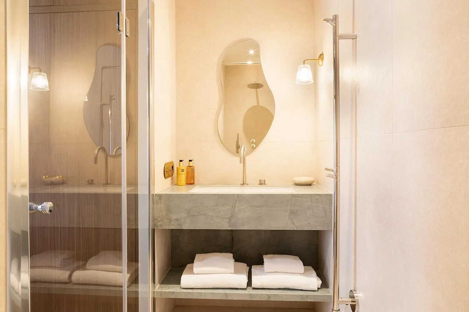 Oniri - Serviced Eiffel Tower - Rue D'augereau Apartamento *